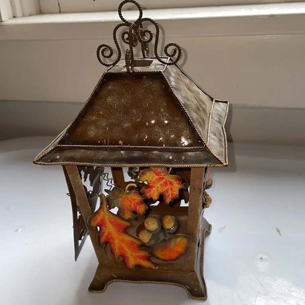 Vintage look Autumn Fall leave &‎ acorns tin metal lantern look candle holder